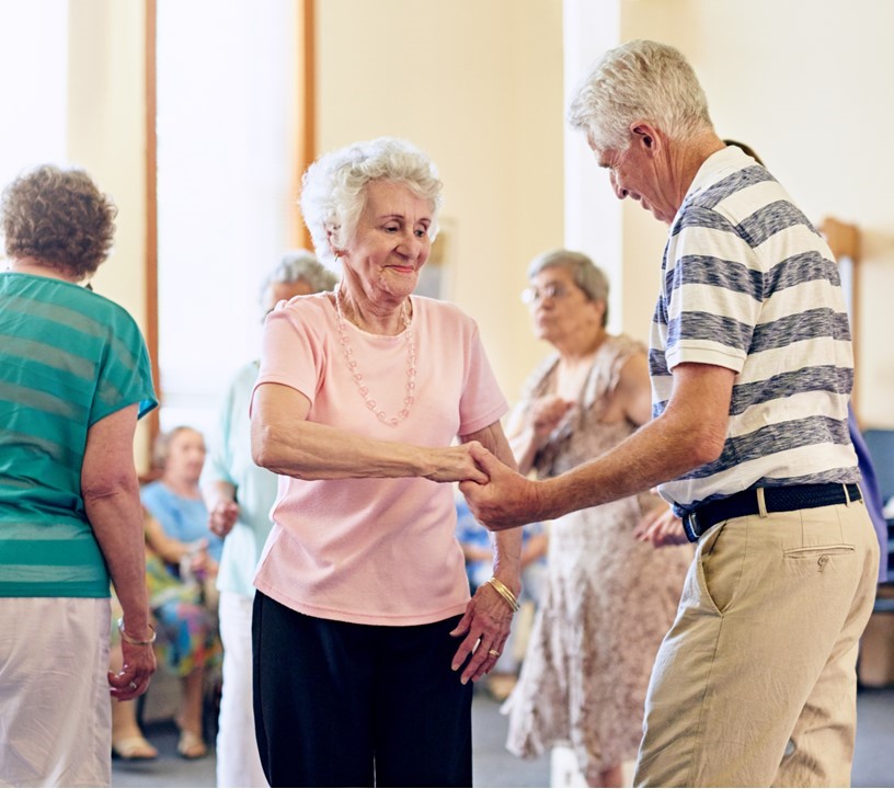 Seniors (65+)